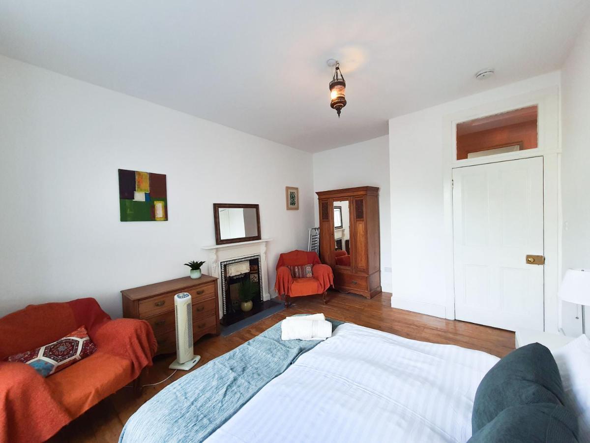 Edinburgh Charming Old Town Apartment Eksteriør bilde