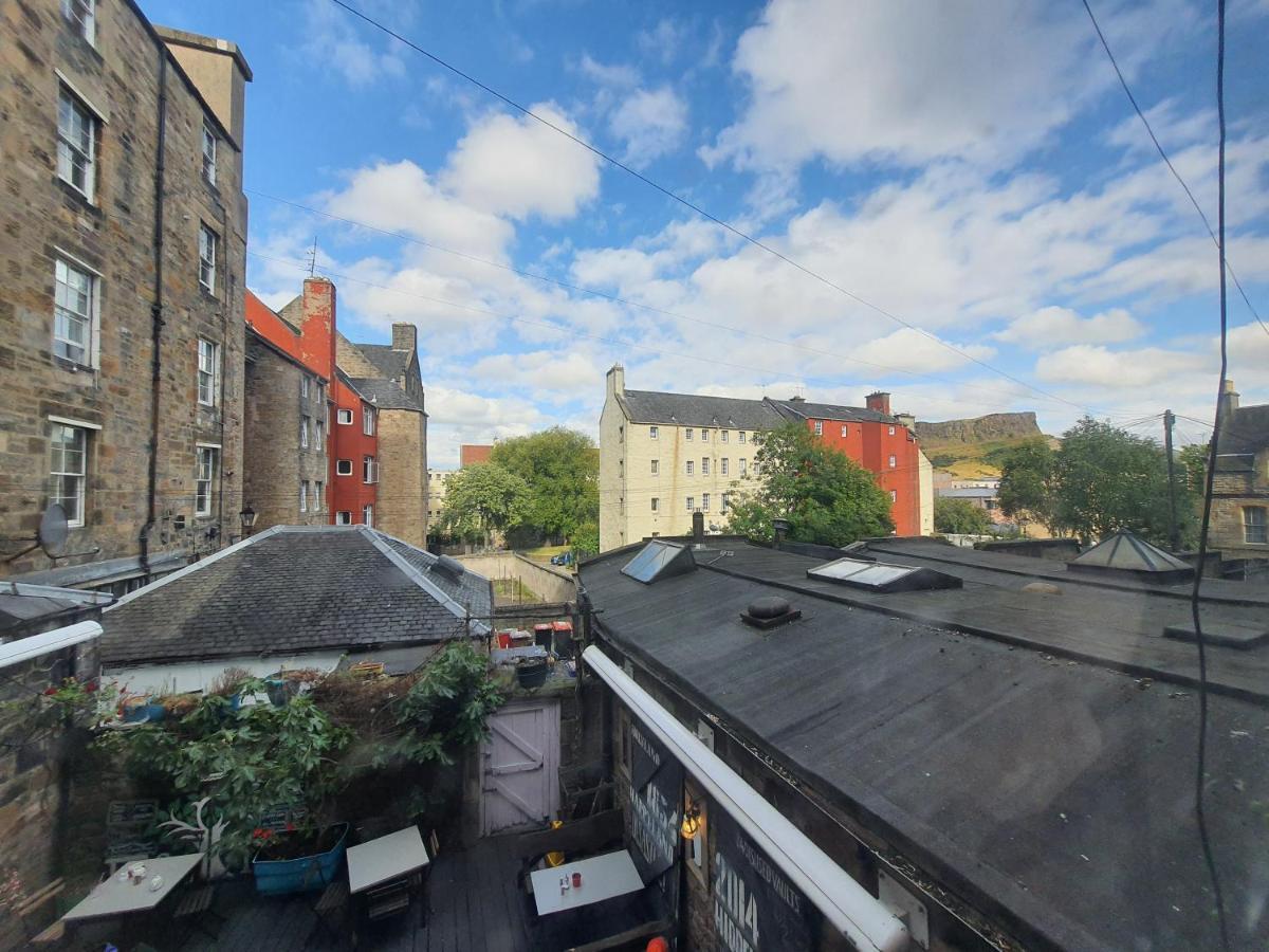 Edinburgh Charming Old Town Apartment Eksteriør bilde