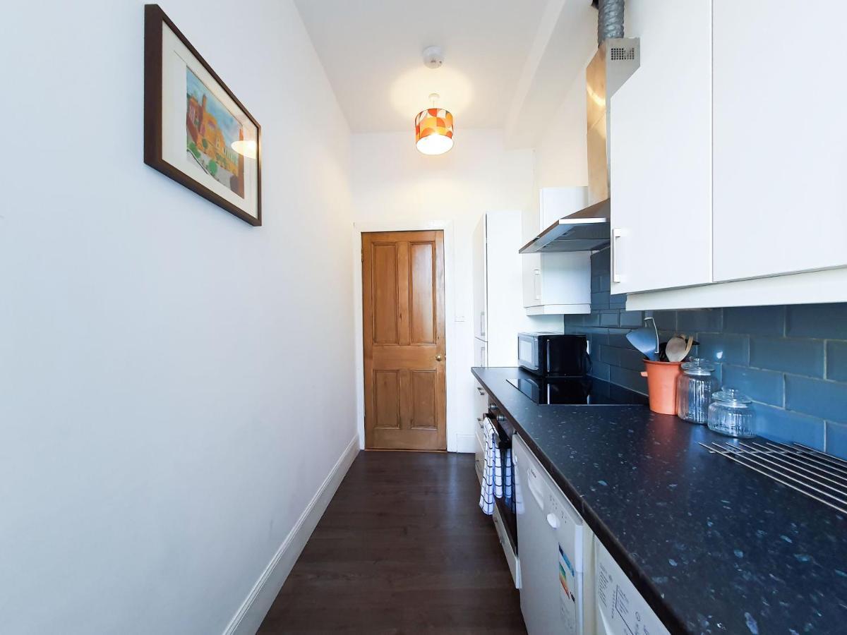 Edinburgh Charming Old Town Apartment Eksteriør bilde